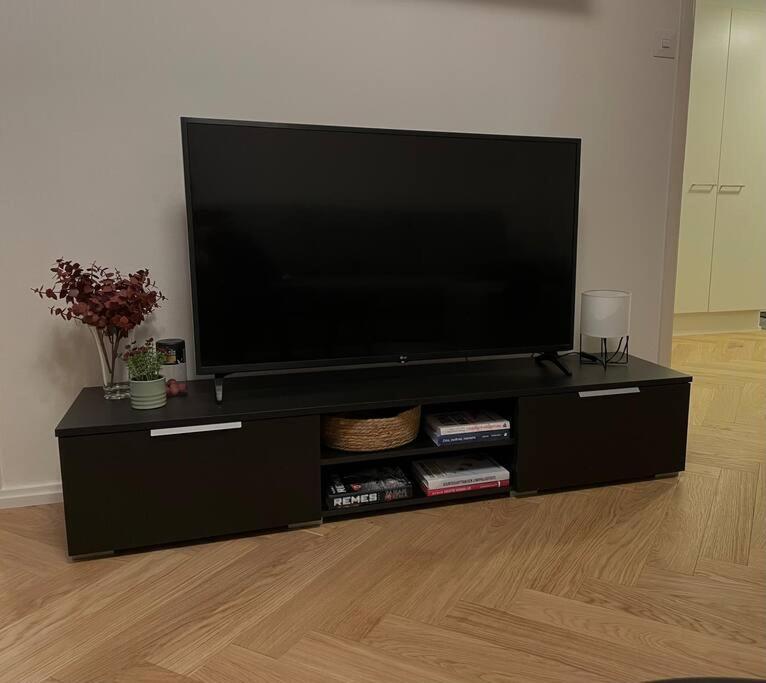 Ydinkeskusta Kaksio Saimaa Naekymillae, Ac, Wifi, Parveke Apartman Lappeenranta Kültér fotó